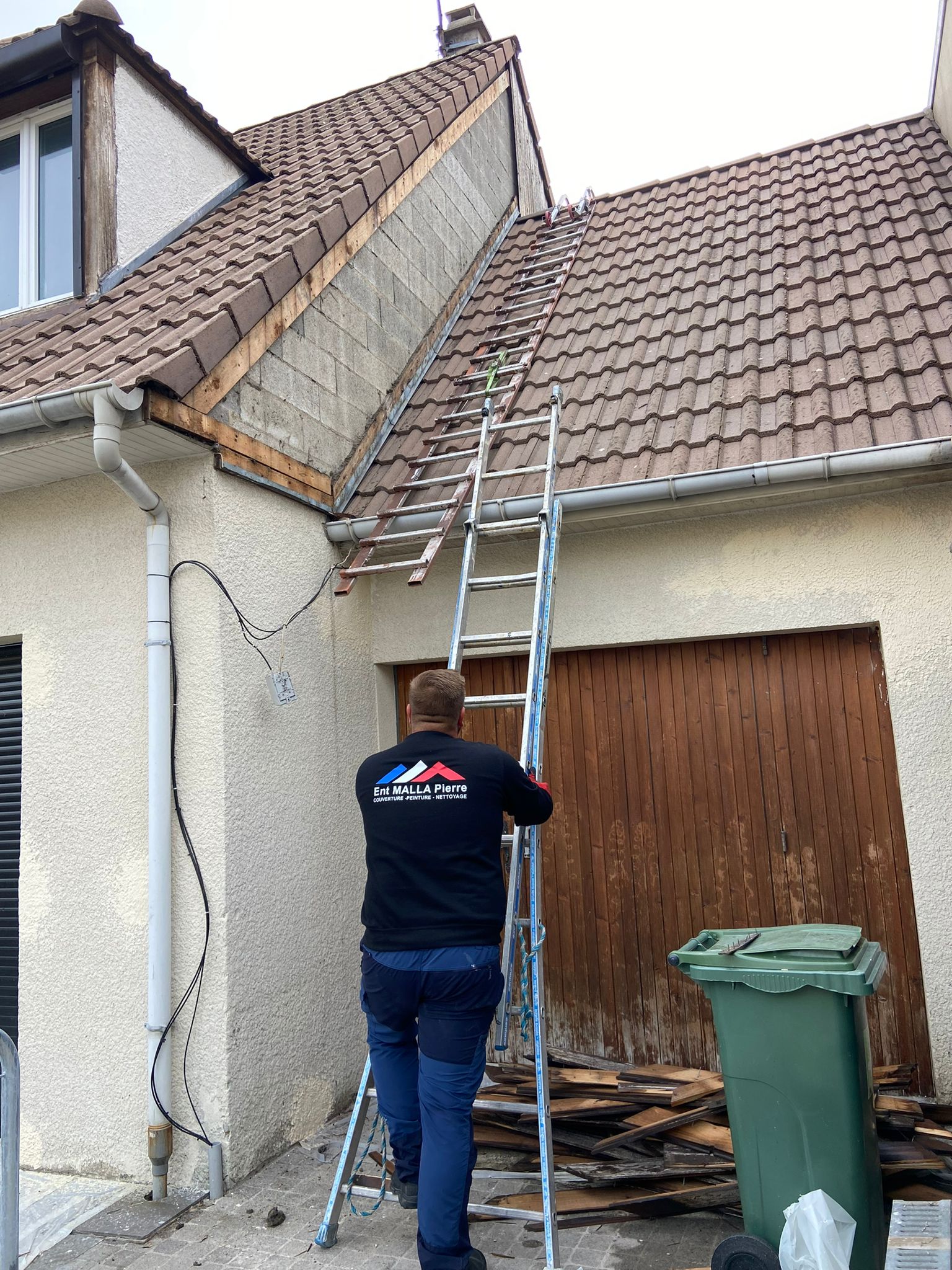 Habillage pignon les lilas 93260 avant