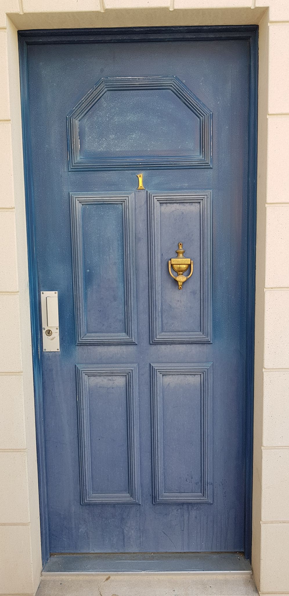 Peinture porte entree bondy 93140 avant