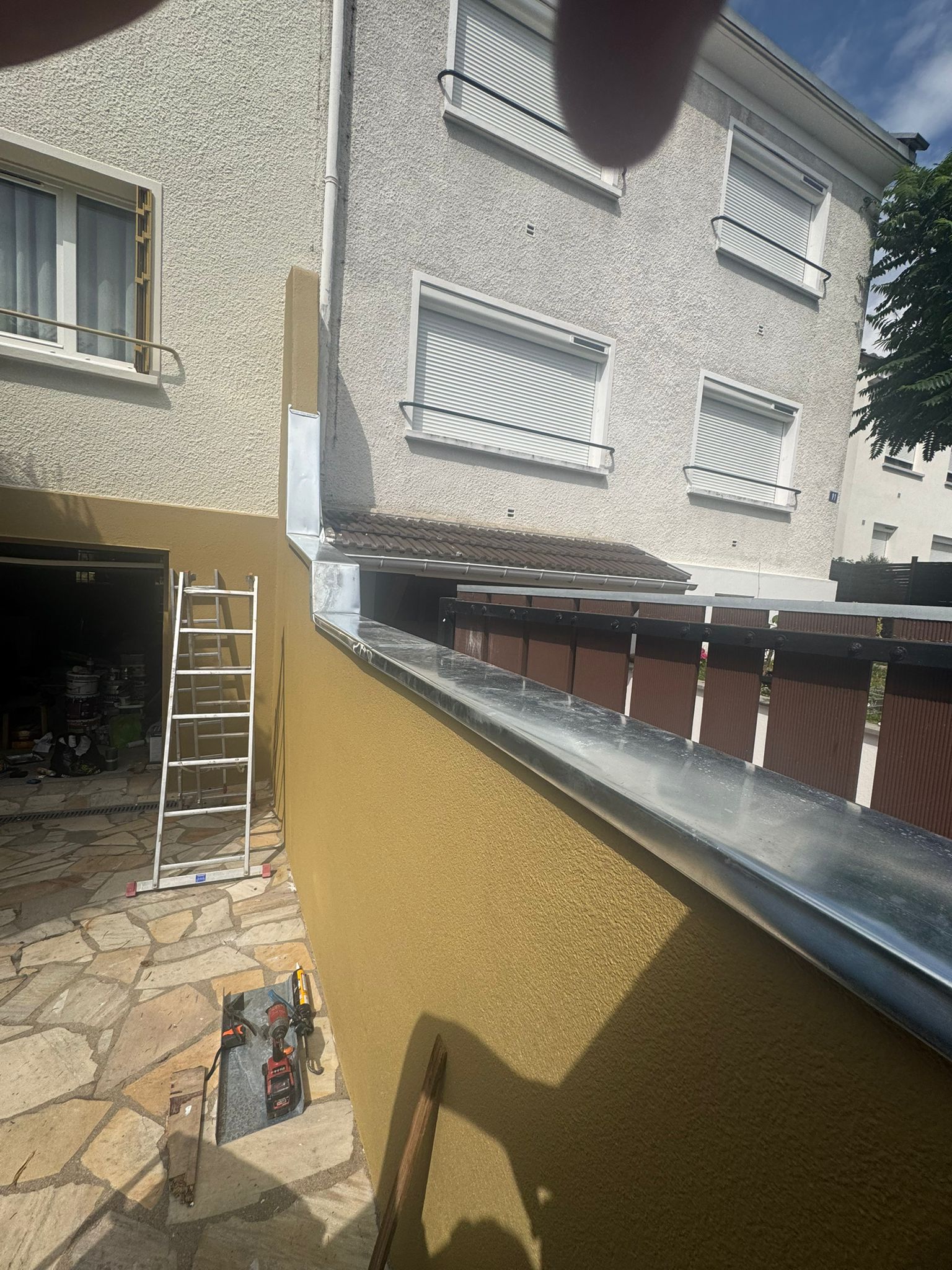 Pose chaperon muret le pre saint gervais 93310 avant