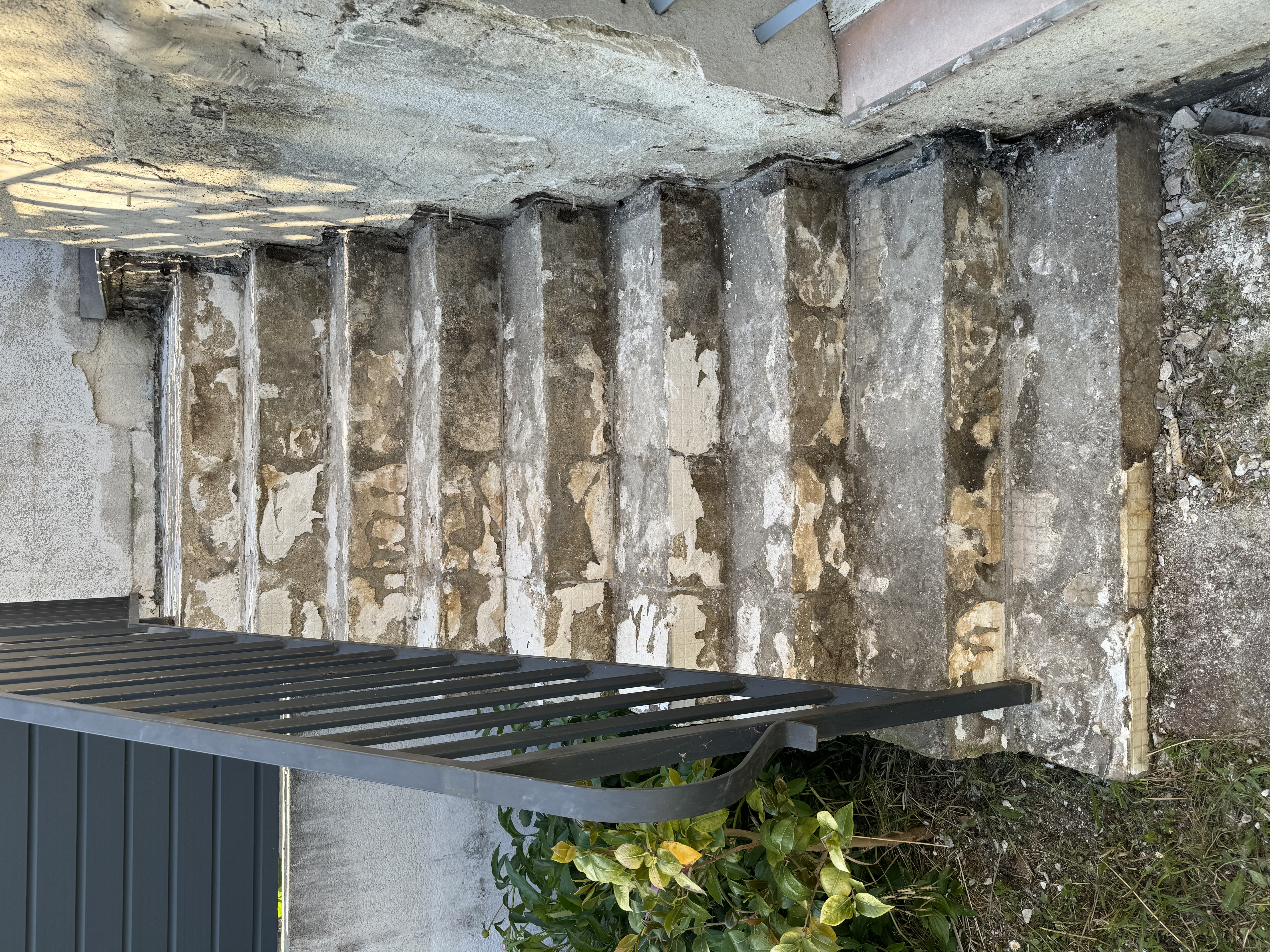 Renovation escalier vitry sur seine 94400 avant